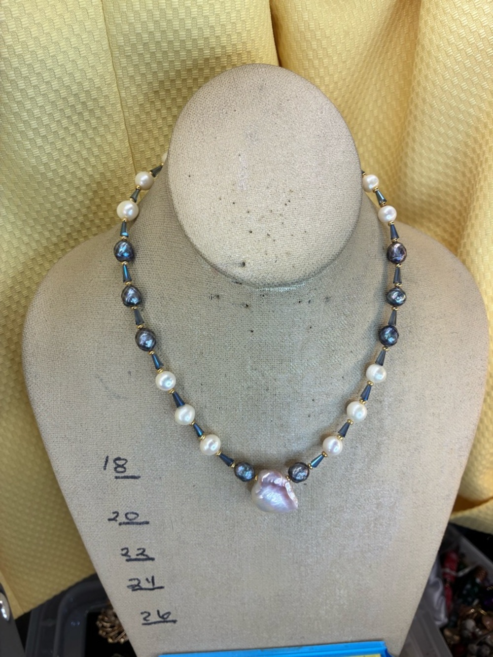 Freshwater Pearl and faceted peacock pearls Bead Necklace -